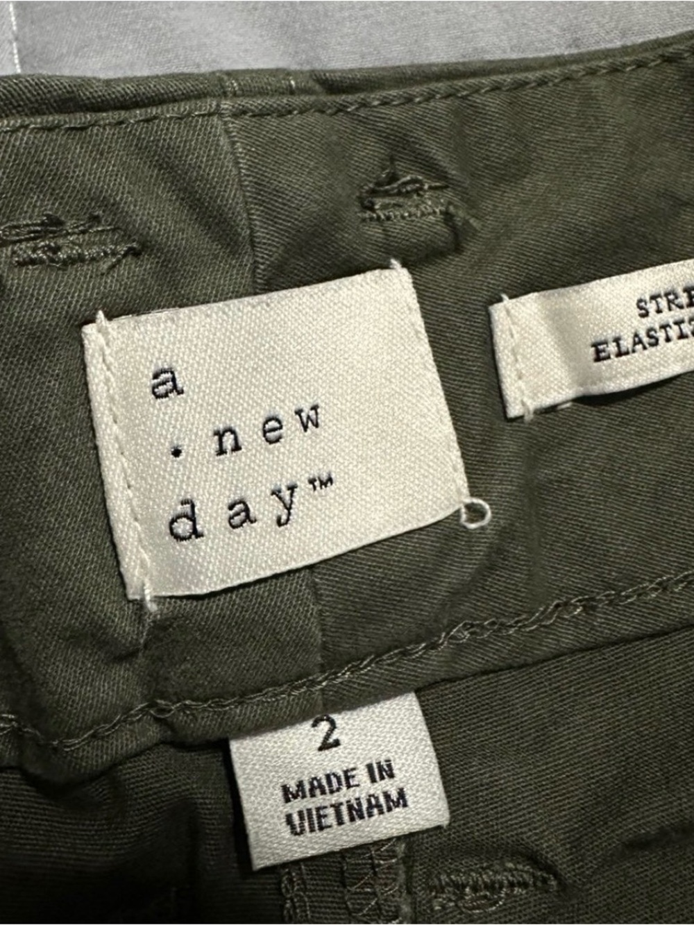 a new day Olive Green chinos multiple sizes - Picture 2 of 8